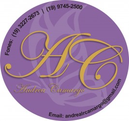 Andréa Camargo Biscuit Designer